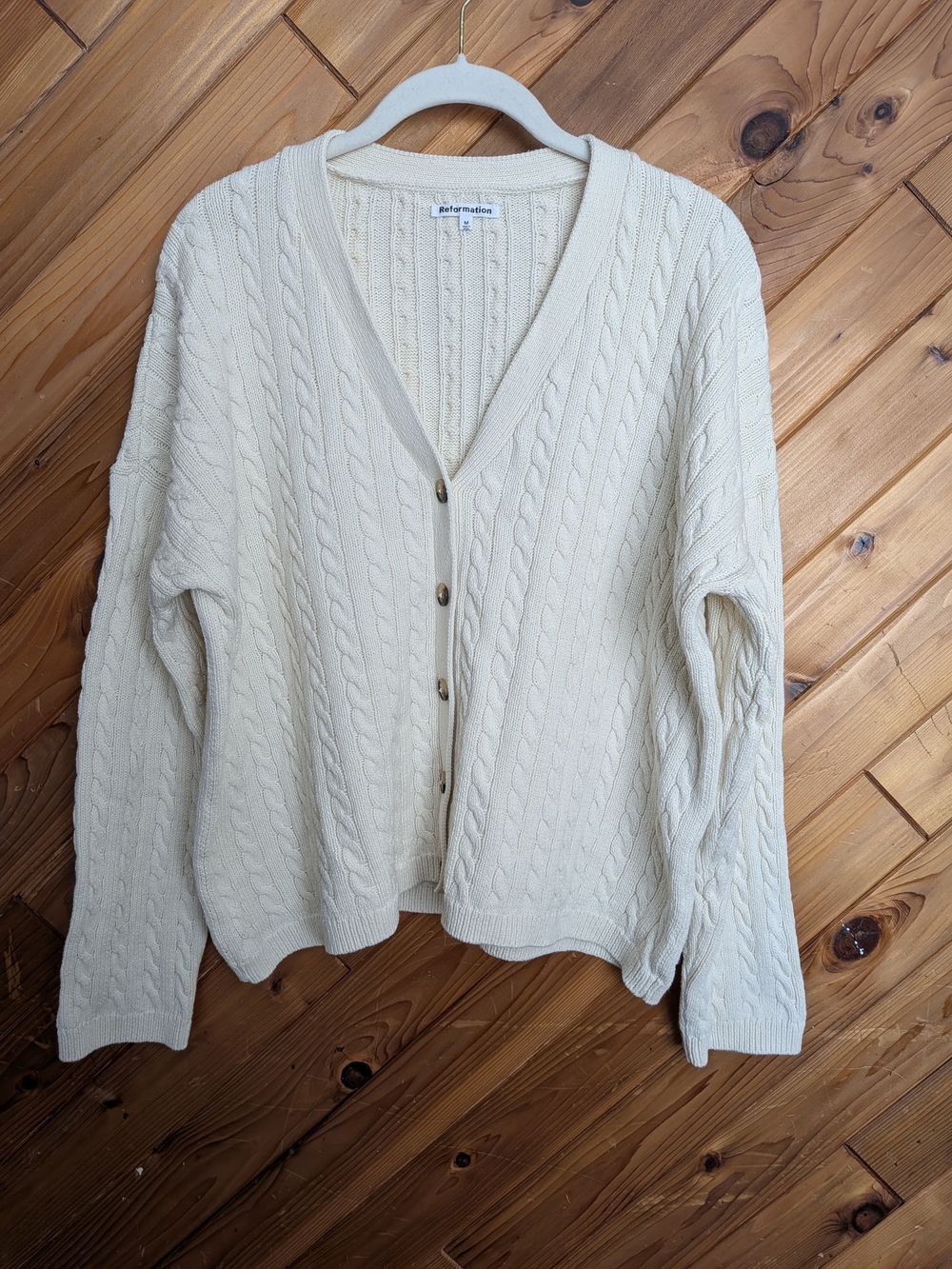 Reformation Eros Cotton Cable Knit Cardigan in Cream / Ivory – Size Medium - Picture 2 of 6